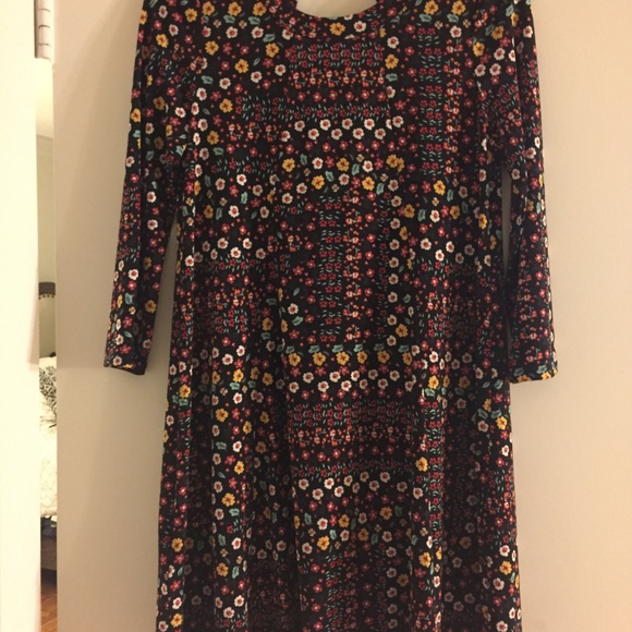 BCBG flower dress - Picture 2 of 3